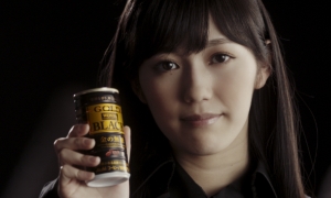 AKB48、大島優子・渡辺麻友・島崎遥香の「ワンダ ゴールドブラック