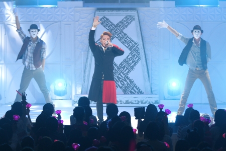 Jun. K(From 2PM) Solo Tour「LOVE & HATE」スタート！大阪公演を写真