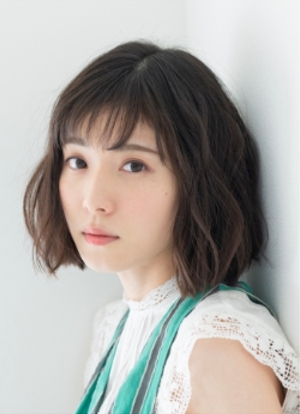 松岡茉優