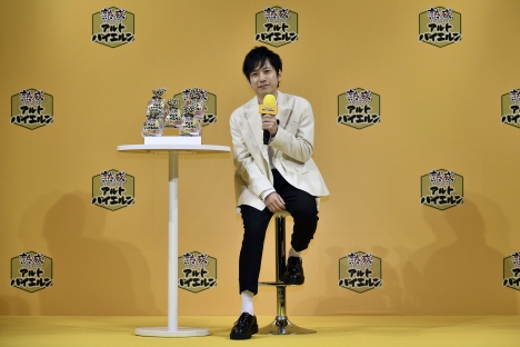 二宮和也 芸能生活25年目に名前でいじり 伊藤ハム アルトバイエルン 新イメージキャラクター発表会レポート ナビコン ニュース