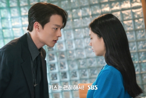 ダイナマイトキス