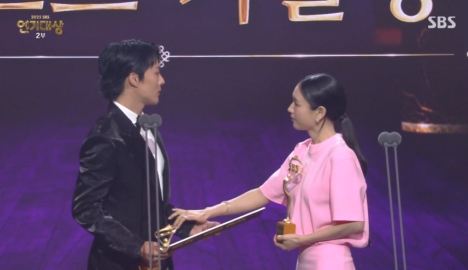 ダイナマイトキス