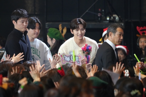 © Ji Chang Wook Japan Official Fanclub