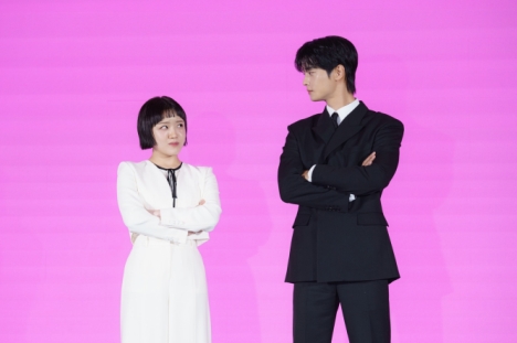 画像提供：Coupang Play