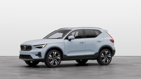 Volvo XC40：ヨリのいとこ・ハリが乗るコンパクトSUV。