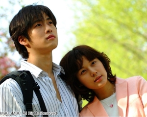 Gyao 韓国で物議をかもした男子高生と女教師の禁断の愛を描いた純愛ドラマ ロマンス の無料配信スタート ナビコン ニュース