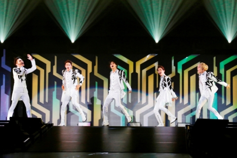 Shinee 初の東京ドーム単独公演2dayが3月に決定 15年第1弾シングルのリリースも決定 Mv公開中 ナビコン ニュース