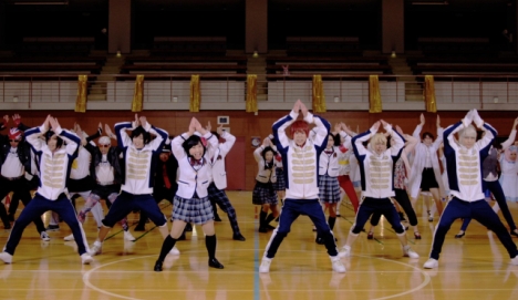 アルスマグナ2ndシングル 夏にキスしていいですか Pv完成 キンタロー が 求愛ダンス Pv初出演 ナビコン ニュース