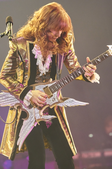 The Alfee武道館公演で自身初となる無観客ライブを実施 武道館公演数もグループ最多を更新 ナビコン ニュース